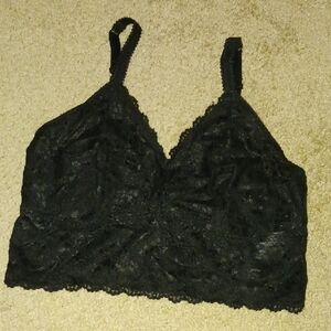 Elegant Black Lace Bralette| Torrid| Size: 1
